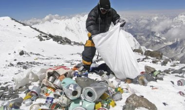 The World's Biggest Garbage Dump: Mount Everest