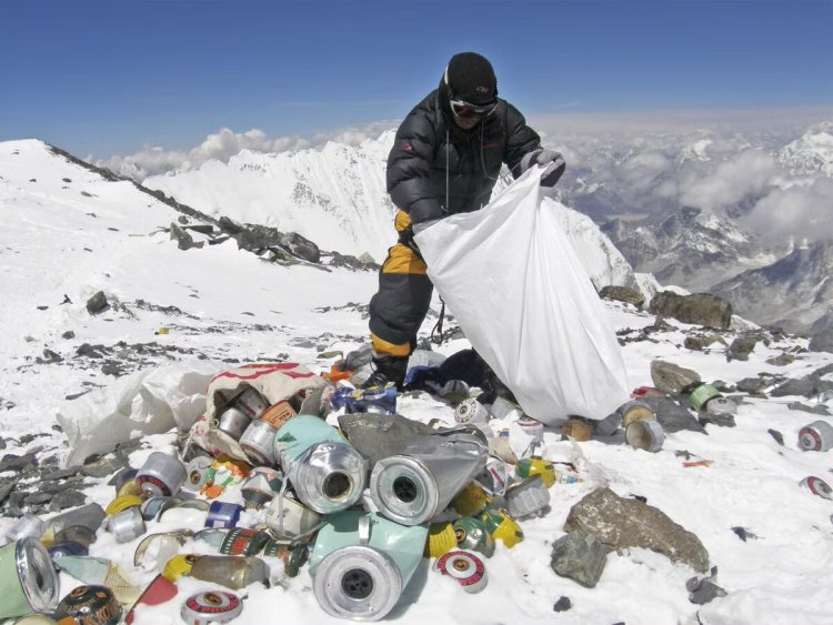 The World's Biggest Garbage Dump: Mount Everest