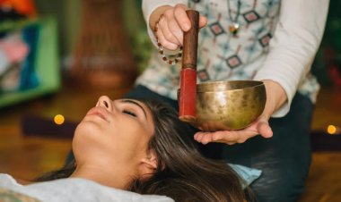 Sound Healing: Frequencies and Transformative Sessions