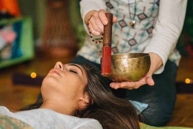 Sound Healing: Frequencies and Transformative Sessions