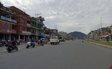 Tanahun District: Geography, Administration and the Prithvi Highway Corridor