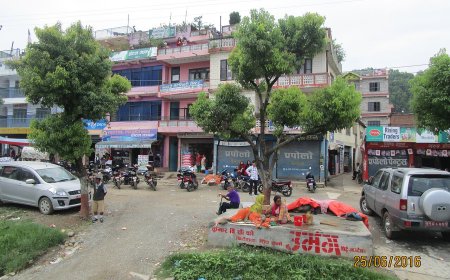 Tanahun District: Damauli, Vyas Municipality and Prithvi Highway Junctions