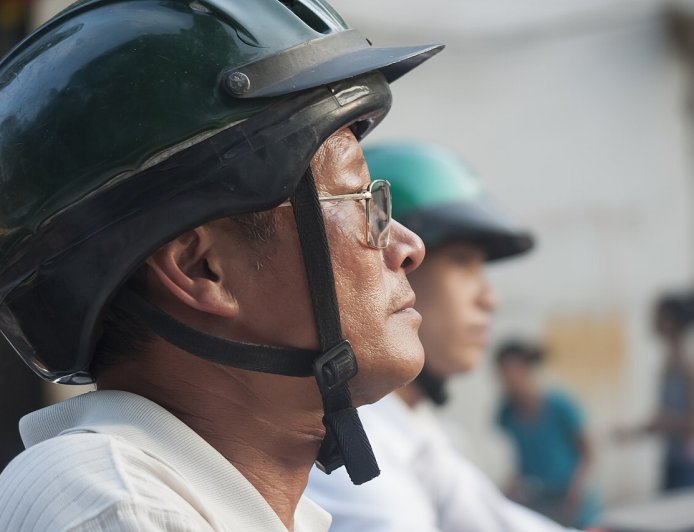 Driving and Riding in Nepal as a Foreigner (2026): A Pre-Booking Checklist