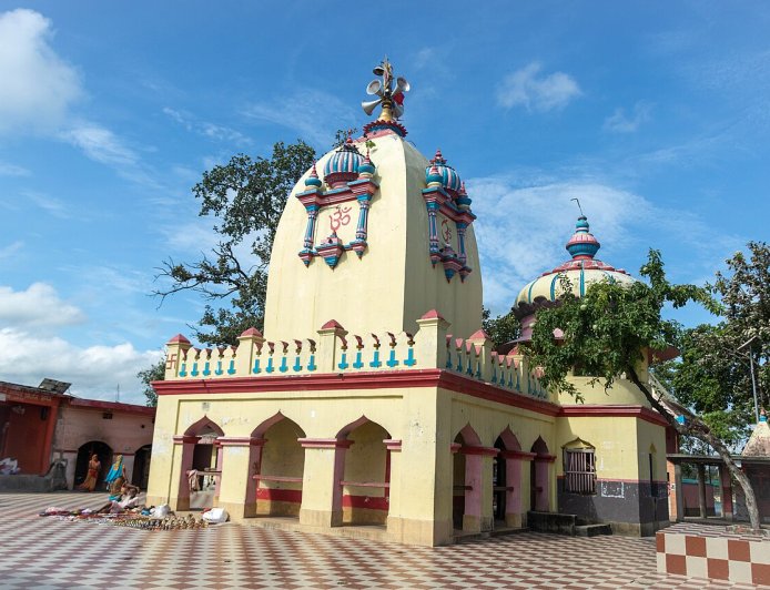 Mahottari District: Where the Hills Meet the Plains