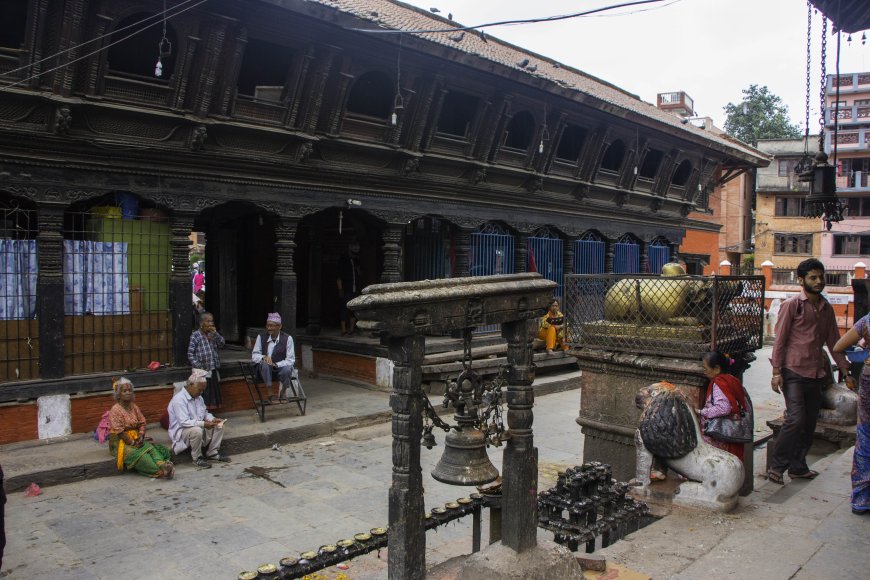Birupakshya Idol in Patan, Nepal: Record vs Local Tradition