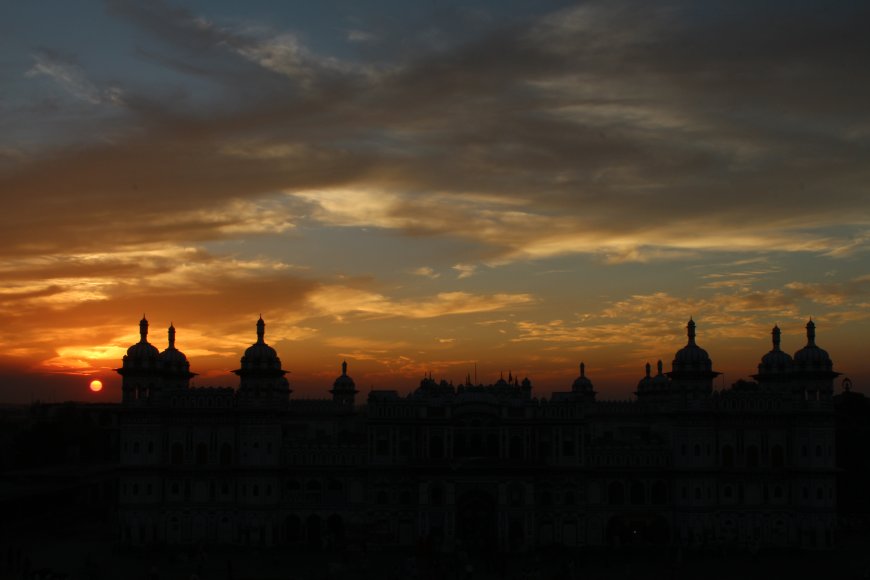 Dhanusha District Travel Guide: Janakpur, Janaki Mandir and Dhanushadham